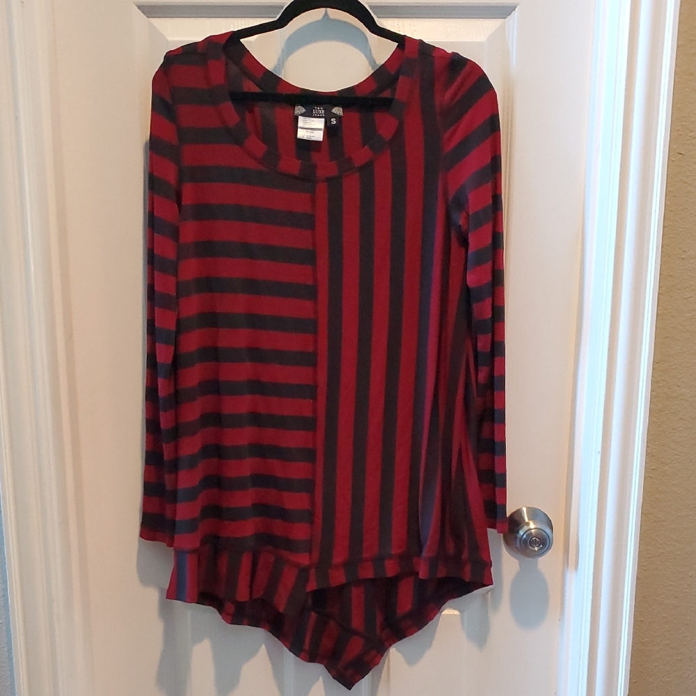 Tru Luxe Jeans Burgundy and Black Striped Long-Sleeve Tunic